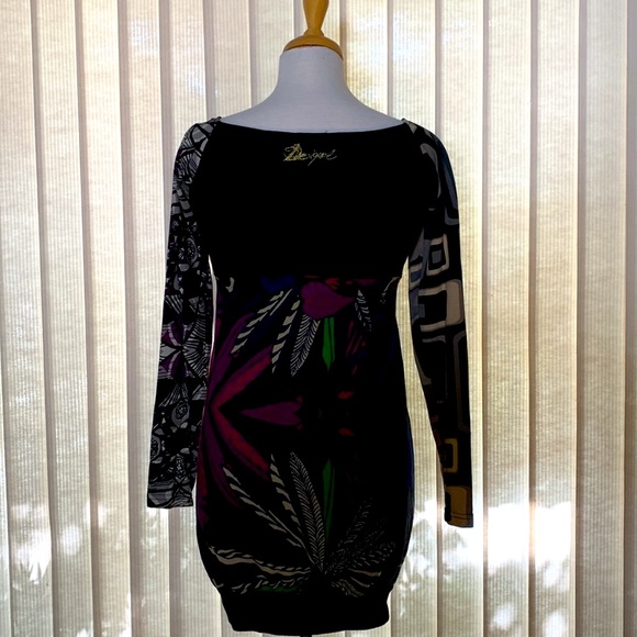 Desigual mini dress with long sleeves. - Picture 2 of 12